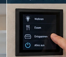 Bedienelement zur Auswahl von Lichtszenen wie Wohnen und Essen